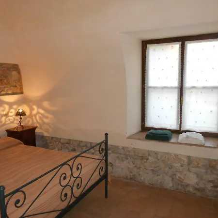 Agriturismo Il Fontino Homestay
